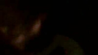আরব অপেশাদার কিশোরী মেয়েটি মোটামুটি ইন্ডিয়ান চুদা চুদি পিছন থেকে পেয়ে যাচ্ছে